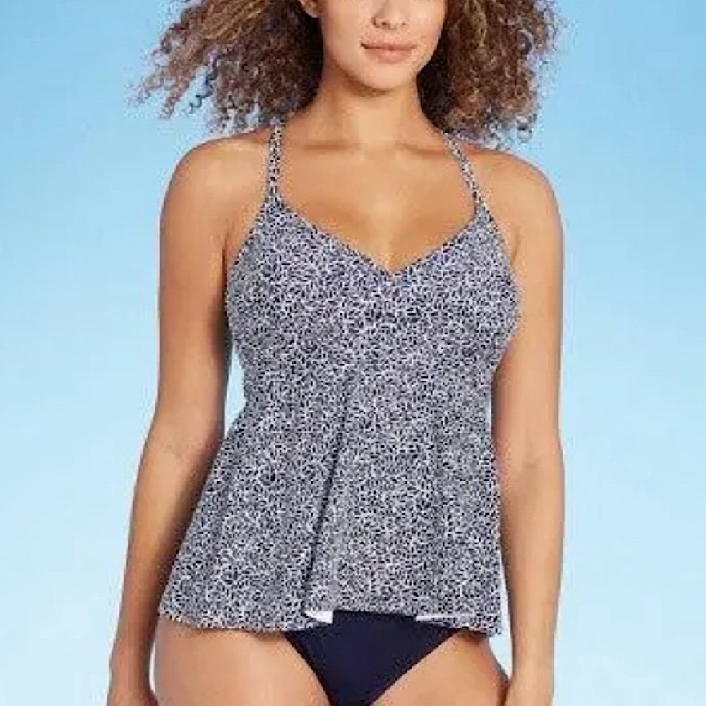 (M)- Kona Sol Women's Flowy Tankini Top - Blue
